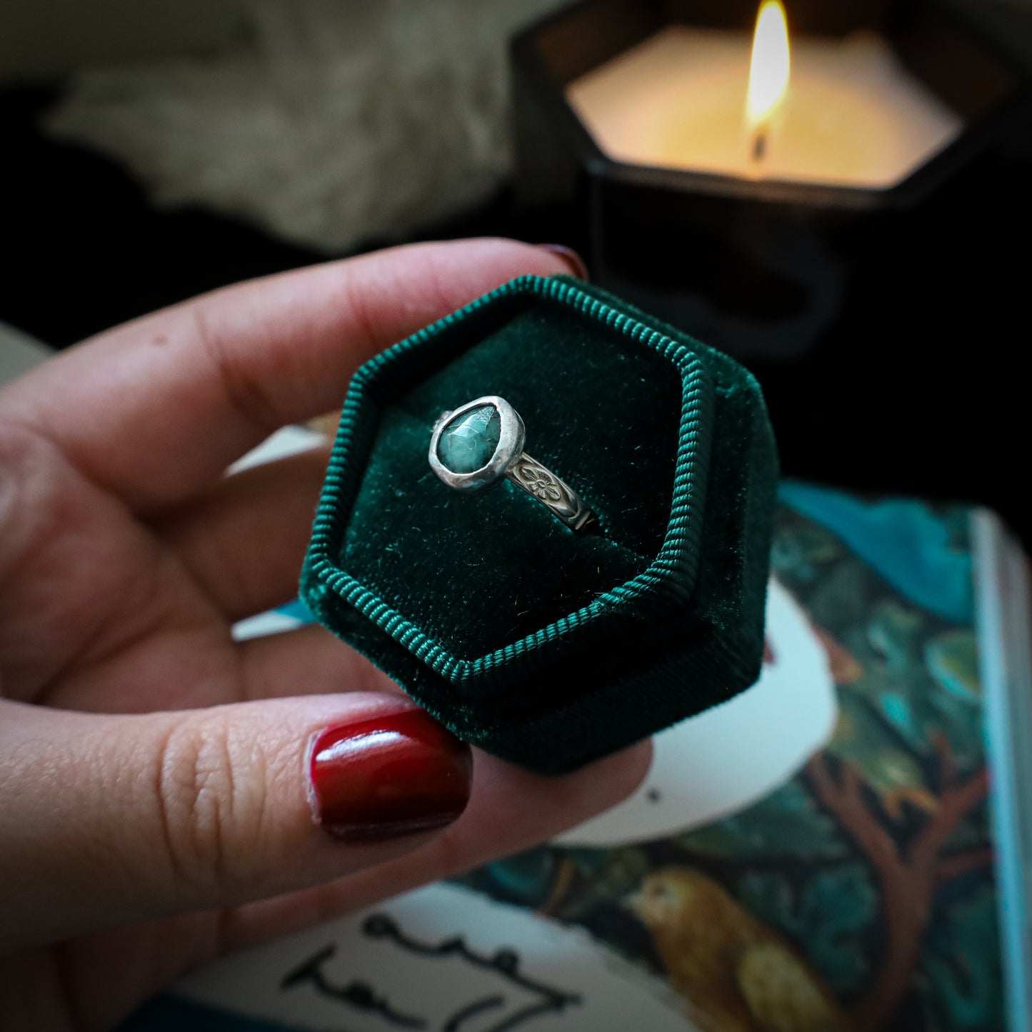 VERDALIA RING (EMERALD MTO)