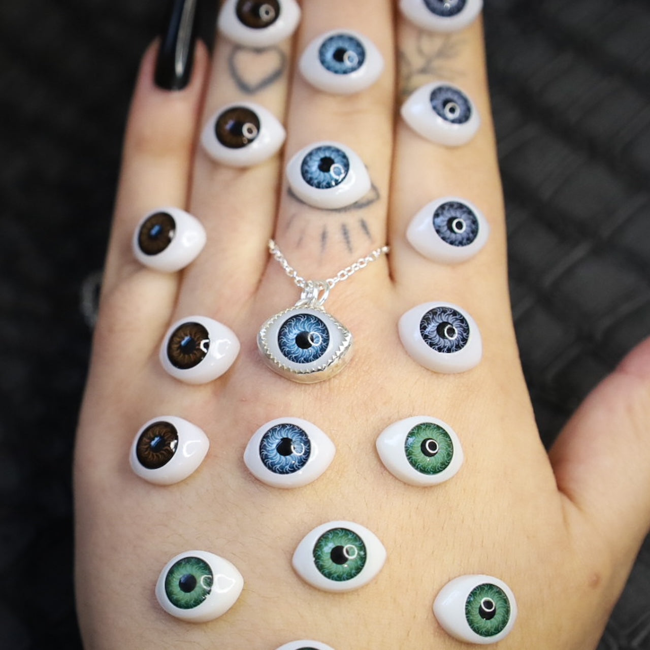 VISION NECKLACE (MTO) different eye colours