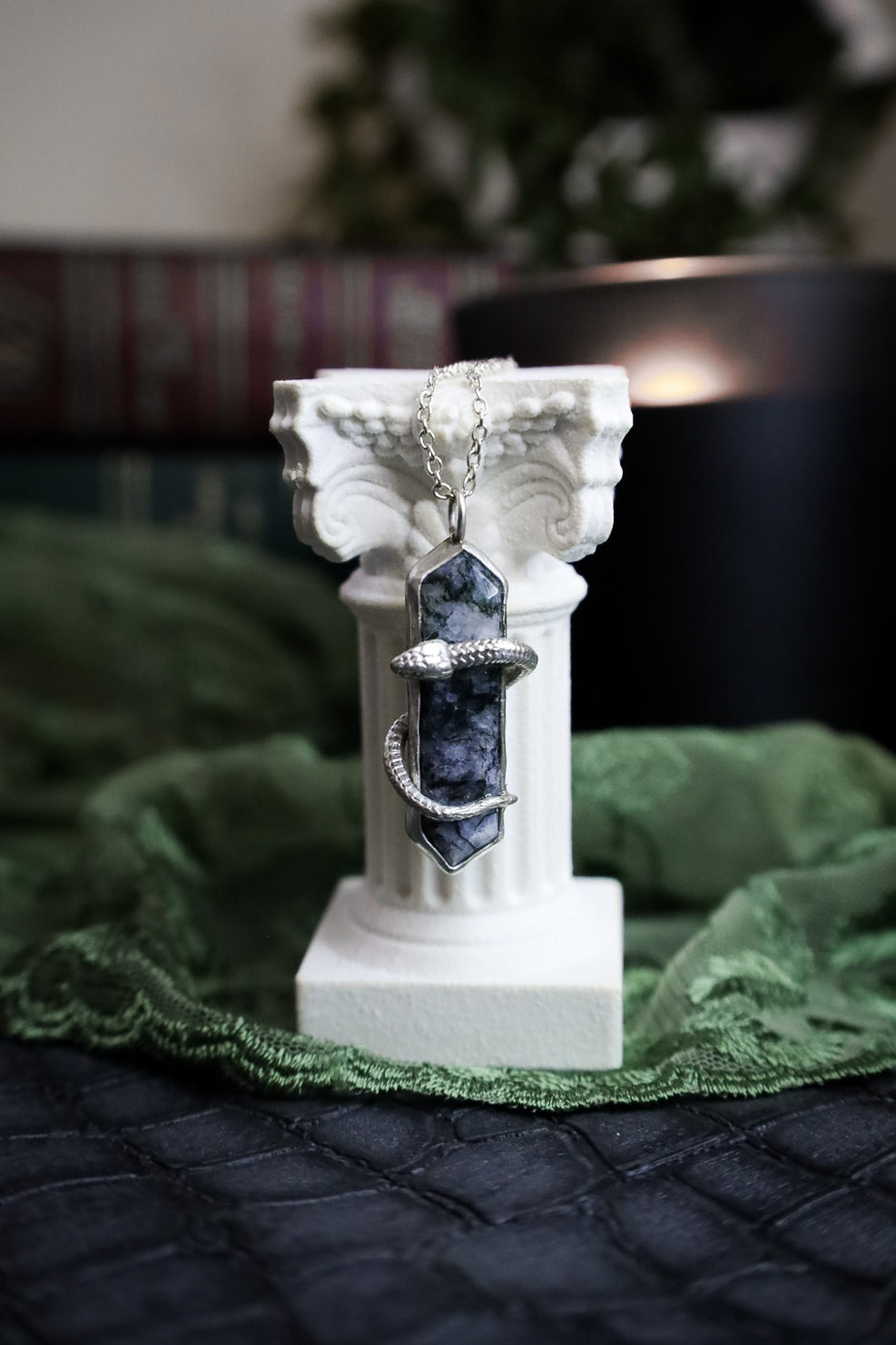 VENOM'S GRASP NECKLACE (MTO)