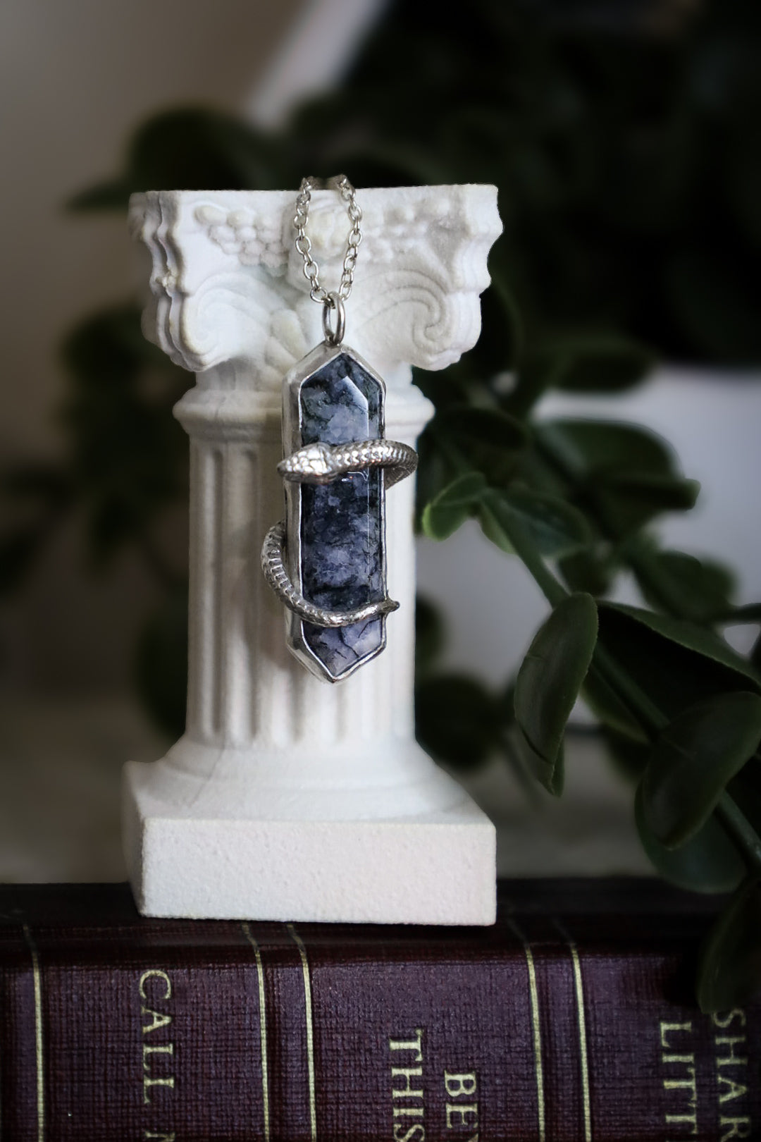 VENOM'S GRASP NECKLACE (MTO)