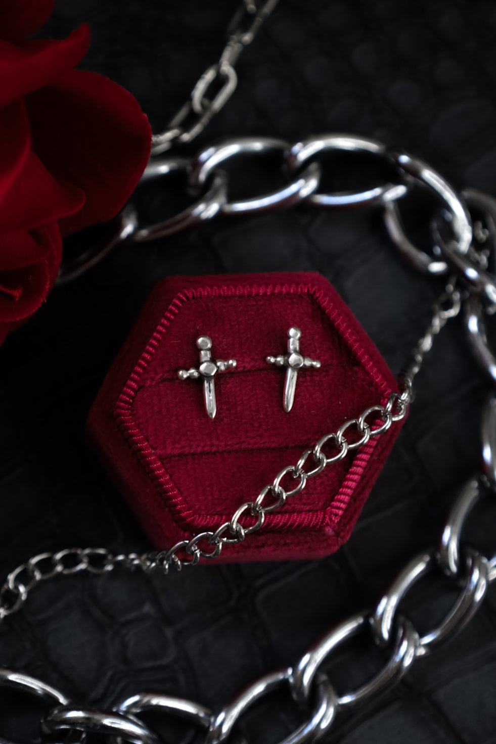 DAGGER STUD EARRINGS (MTO)