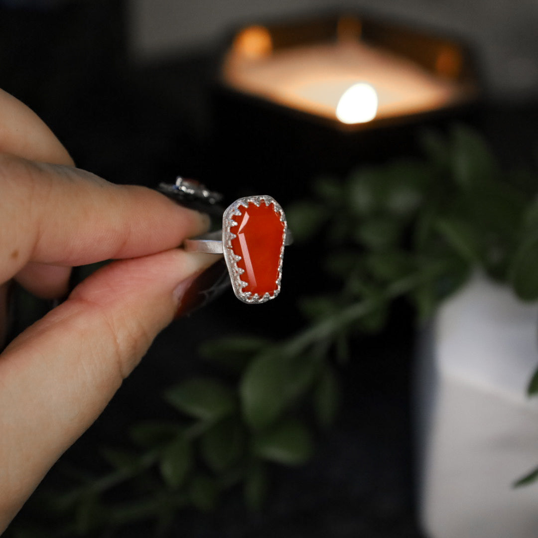 CARNELIAN COFFIN RING (SIZE O)