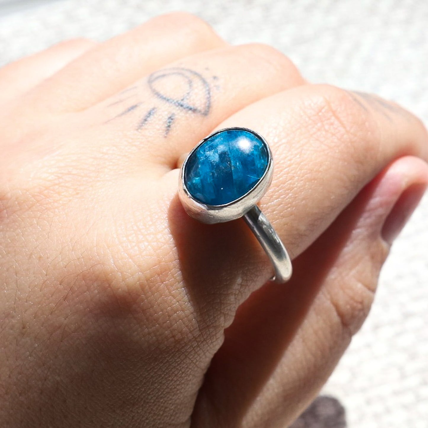 APATITE RING (SIZE X)