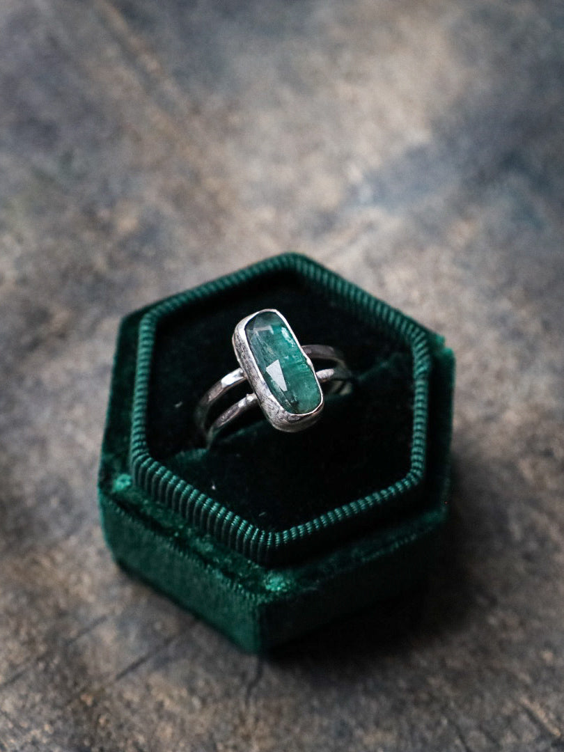 MINT KYANITE RING (RTS- SIZE R)