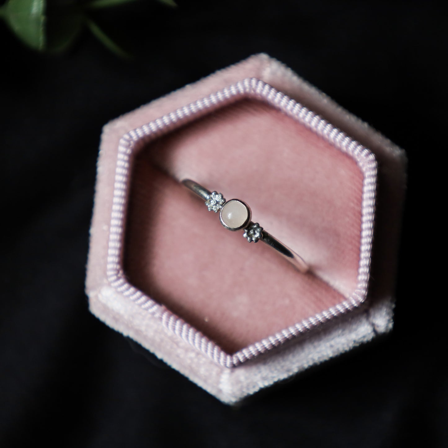 BLISS RING (ROSE QUARTZ - MTO)