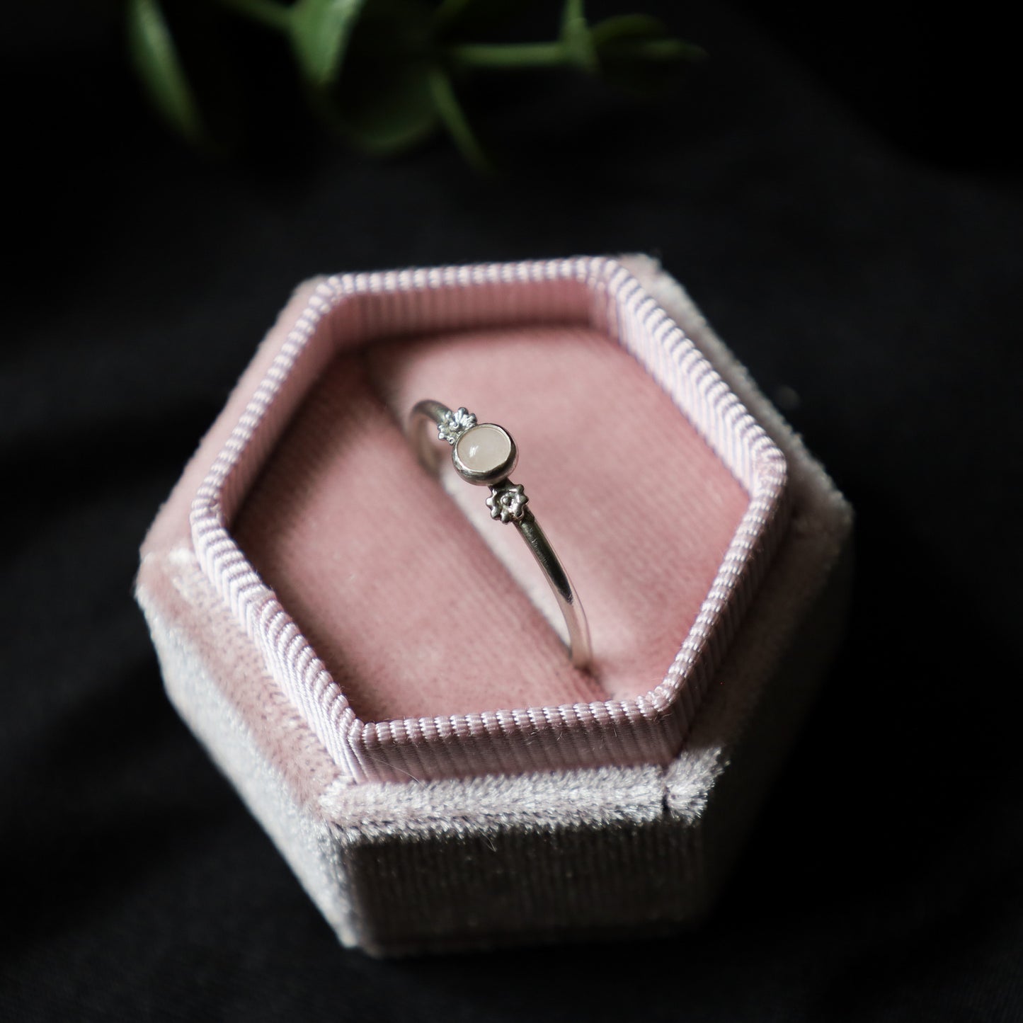 BLISS RING (ROSE QUARTZ - MTO)