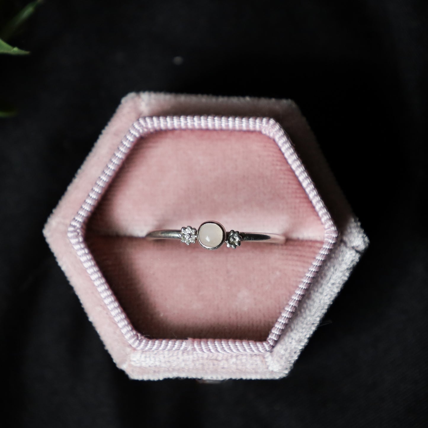 BLISS RING (ROSE QUARTZ - MTO)