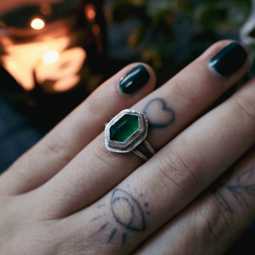 CLOVER RING (GREEN ONYX - MTO)