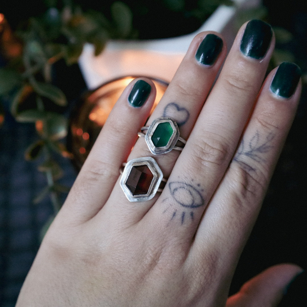 CLOVER RING (GREEN ONYX - MTO)