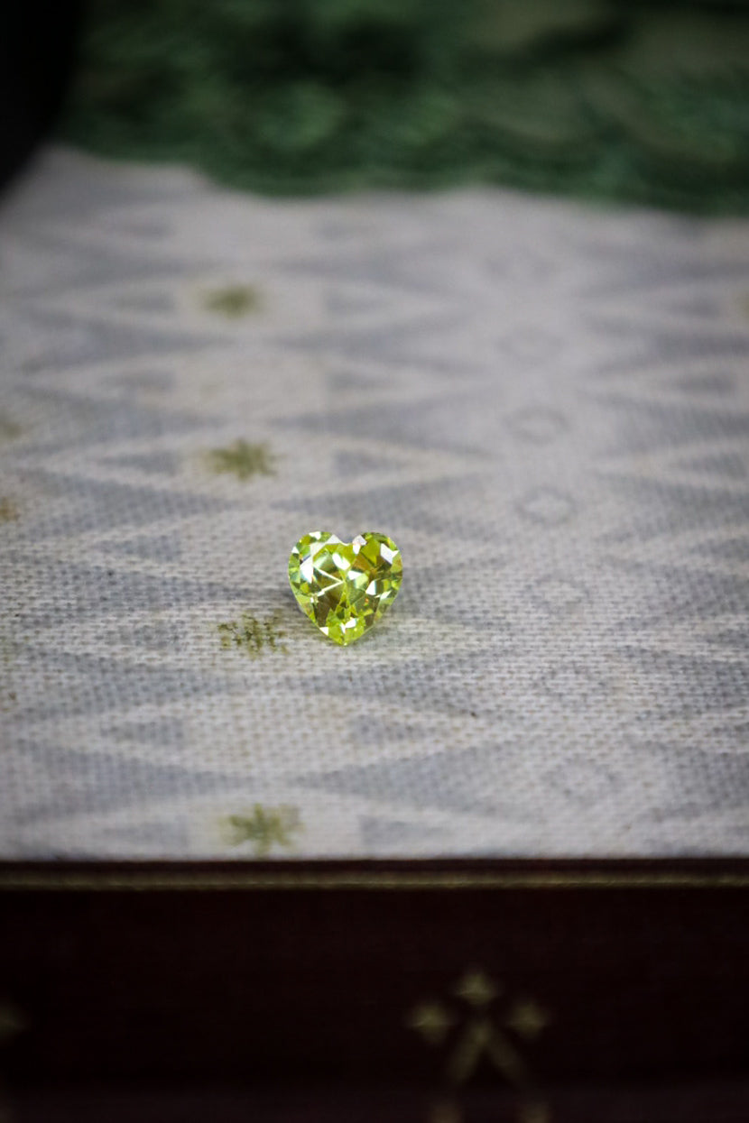 Lemon Green CZ